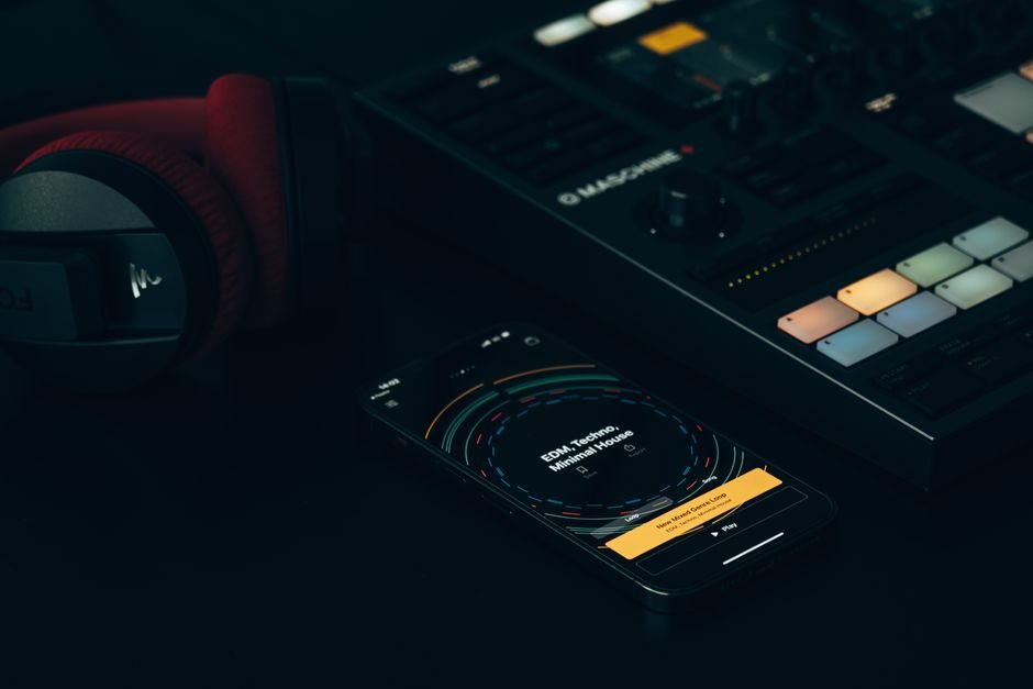 DistroKid Confirms UMG-Related Takedowns — And Independent Artists Are Furious